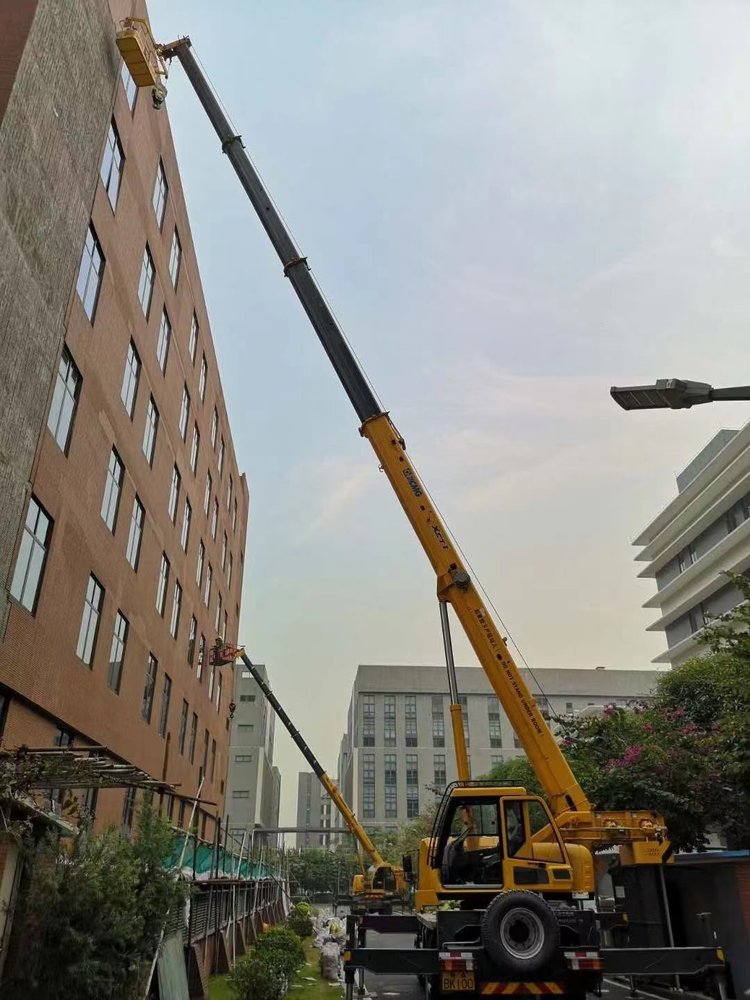 防城港汽车吊出租哪家好，选择最靠谱的服务商指南