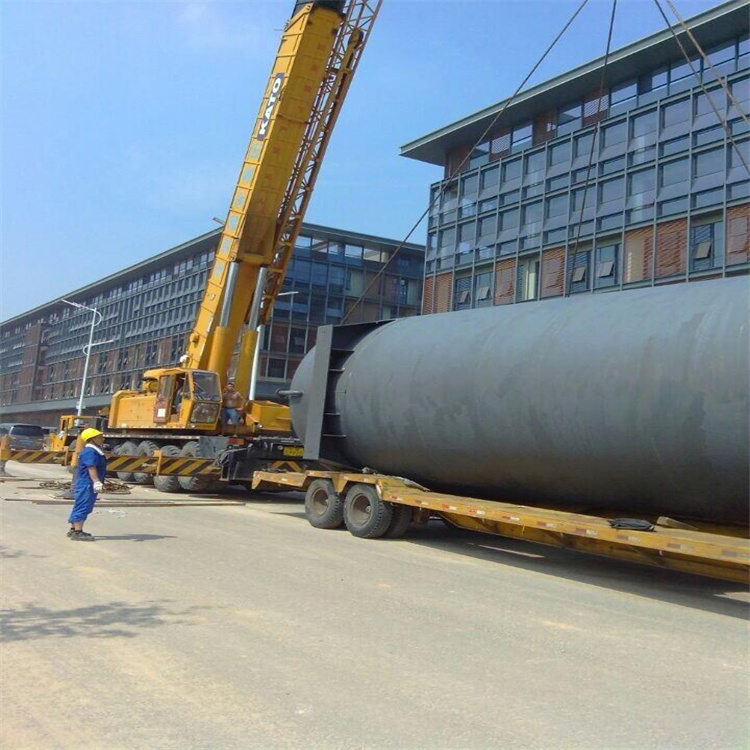 防城港大型吊车租赁公司