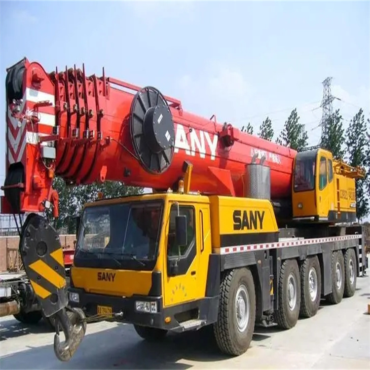 防城港附近工地哪里有吊车出租|应急吊装服务|24小时灵活调度