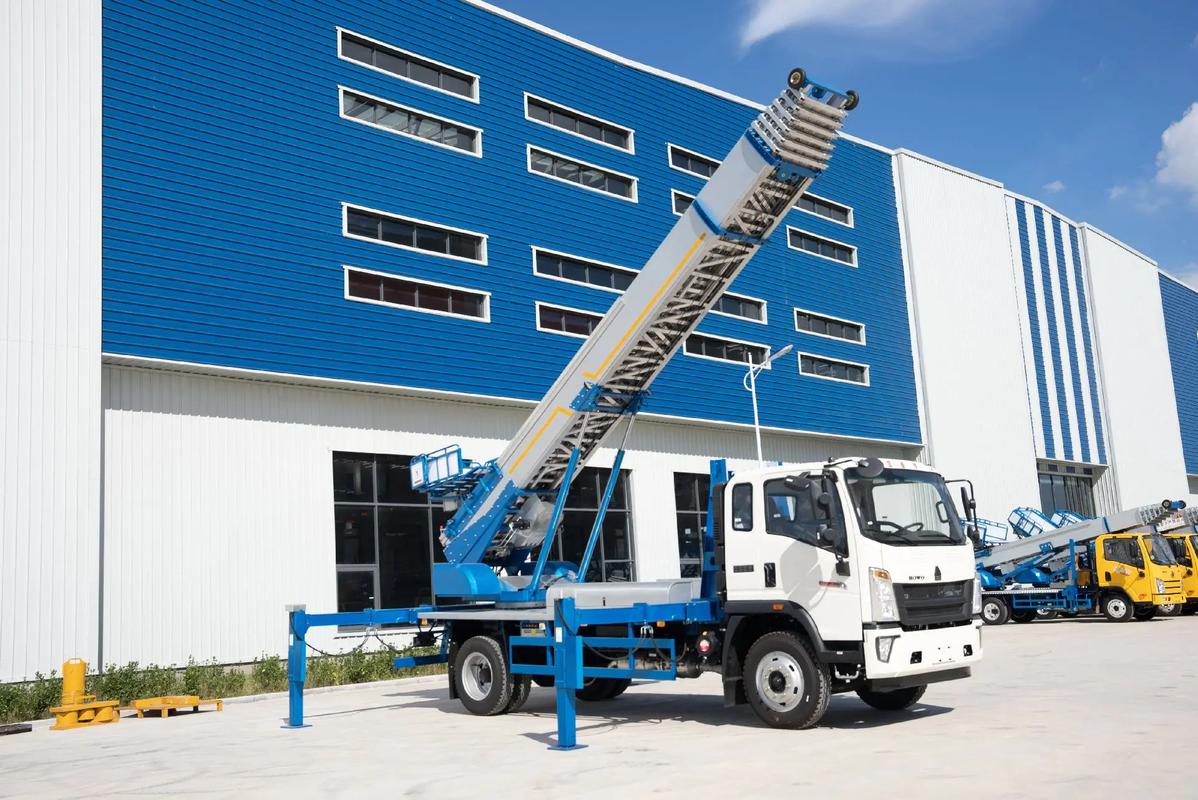 防城港小型云梯车上料车租赁多少钱