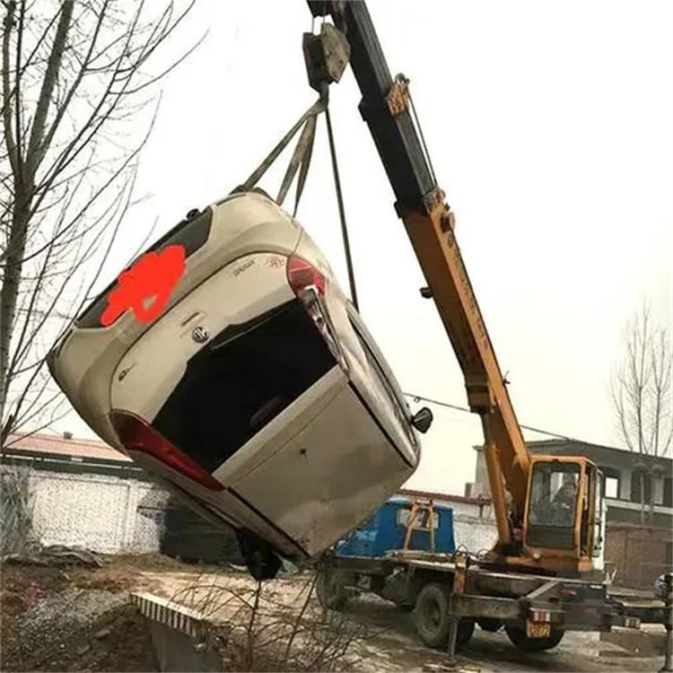 防城港随时待命，吊车24小时道路救援服务全解析