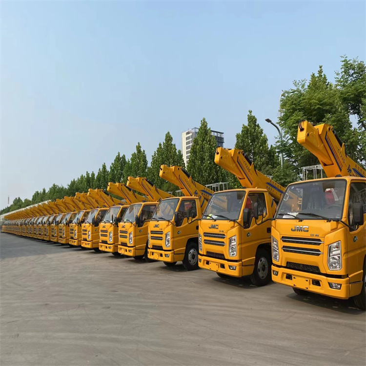 防城港路灯车高空作业车出租|市政维修|广告安装