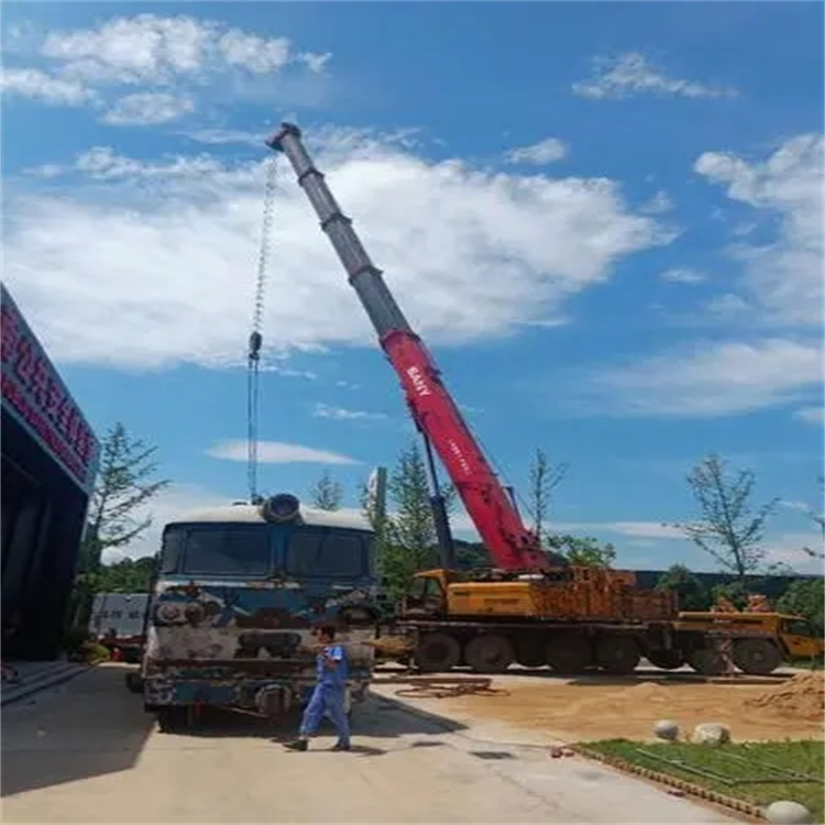 防城港吊车出租｜16吨汽车吊｜工地吊装/设备吊运｜灵活调度_专业团队